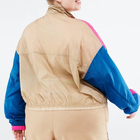 Fabletics ‘Payton’ Jacket + Shorts Set - Picture 4 of 5